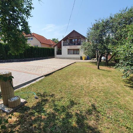 Готель Abigel 2 Vendeghaz Мішкольц Екстер'єр фото
