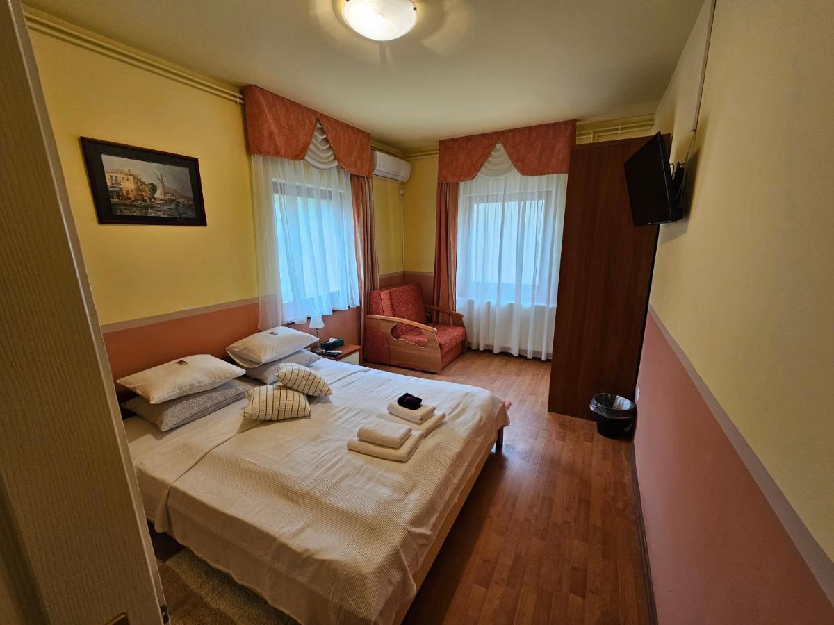 Готель Abigel 2 Vendeghaz Мішкольц Екстер'єр фото